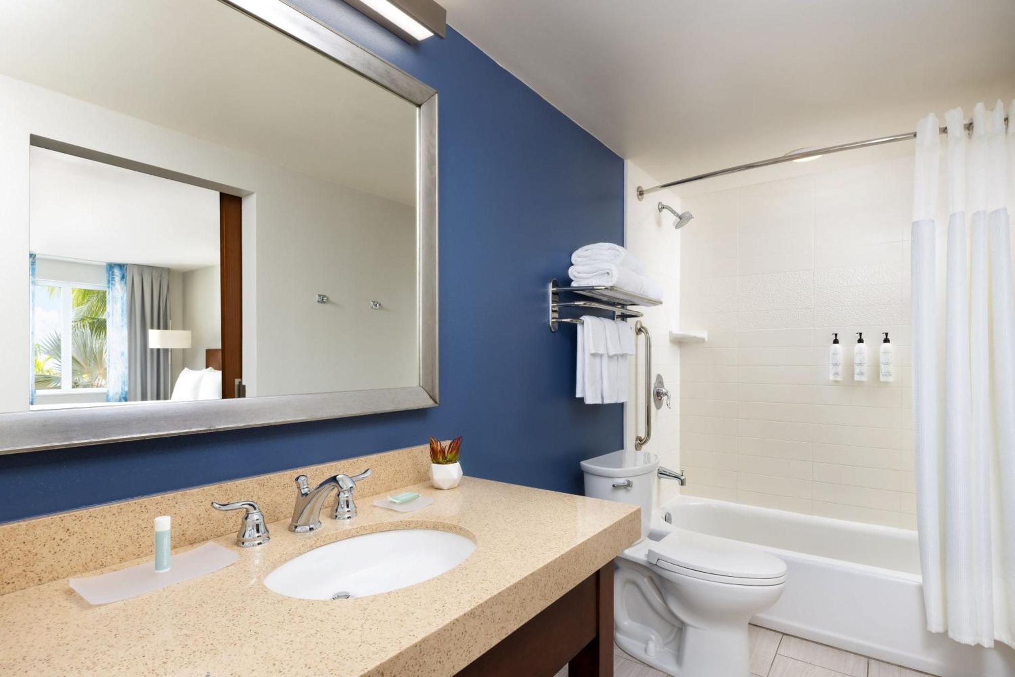 Fairfield Inn & Suites By Marriott Key West At The Keys Collection Exterior foto